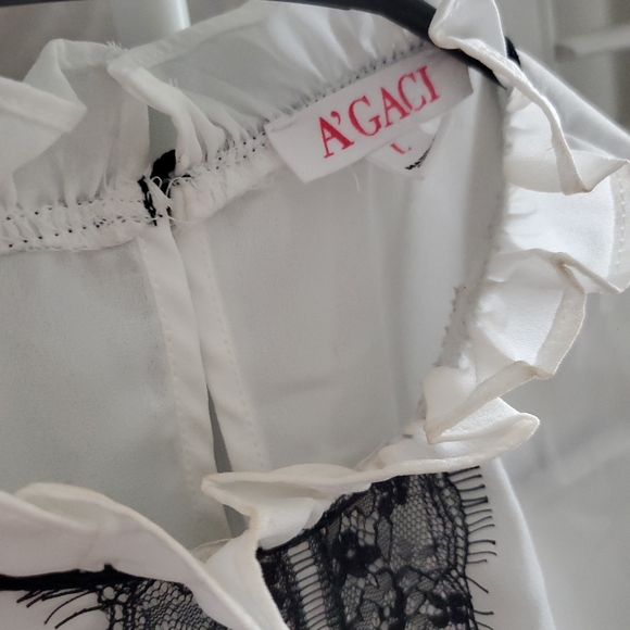 A'GACI White Blouse with Black Lace design - Picture 4 of 5